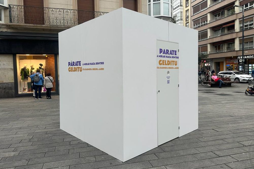 accion calle caja reparate gelditu